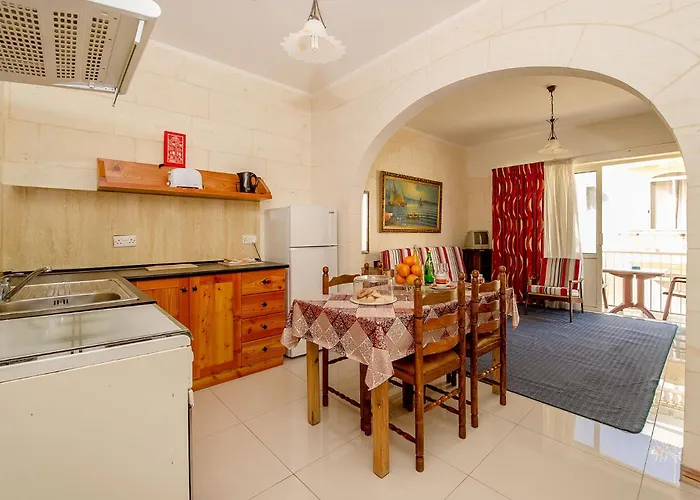 Lantern Pensión Marsalforn